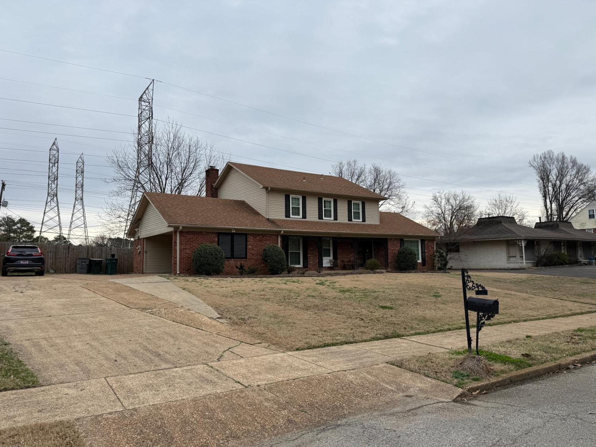 Newly Remodeled 6br In East Neighborhood *