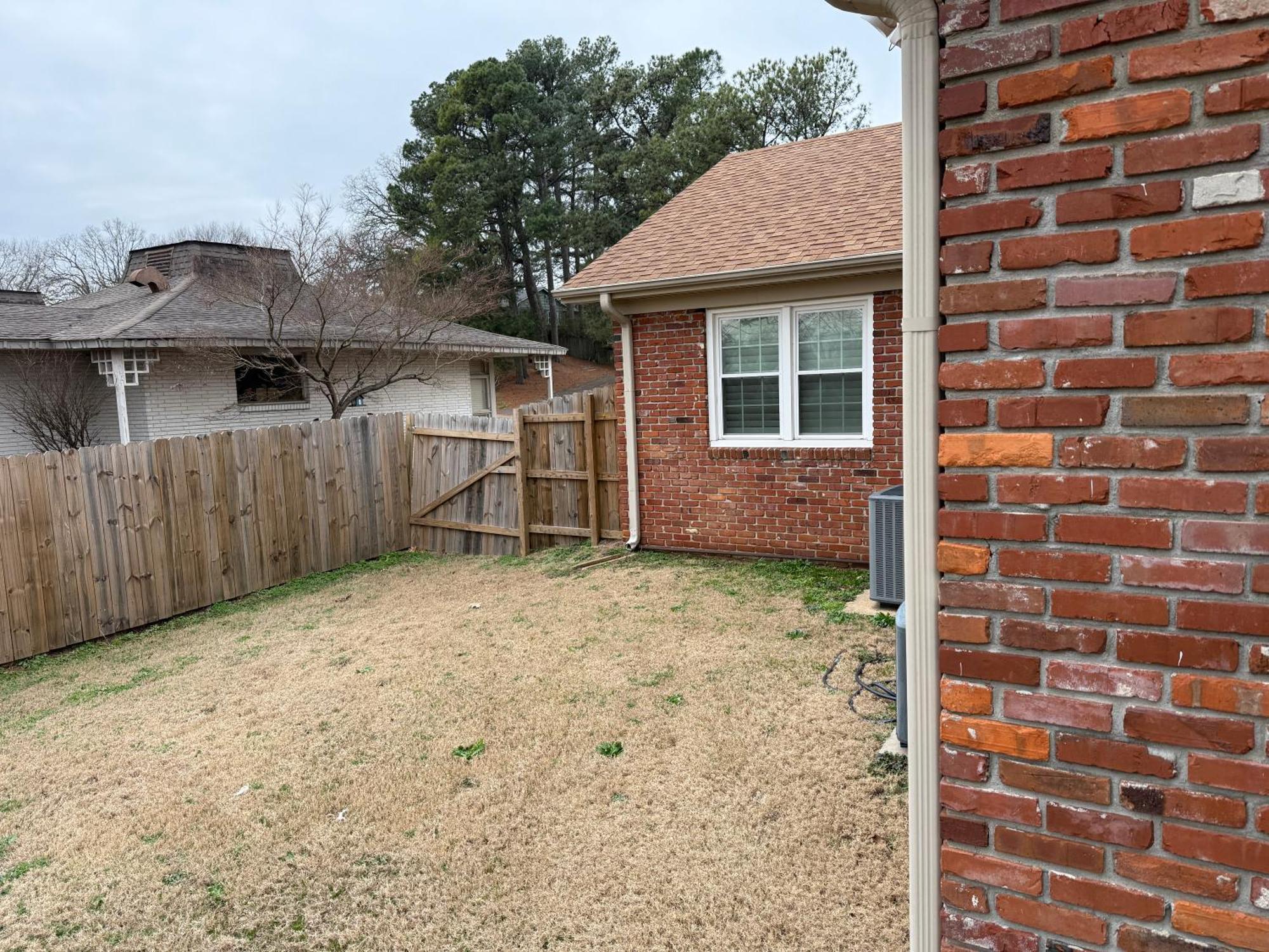 Newly Remodeled 6br In East Neighborhood *