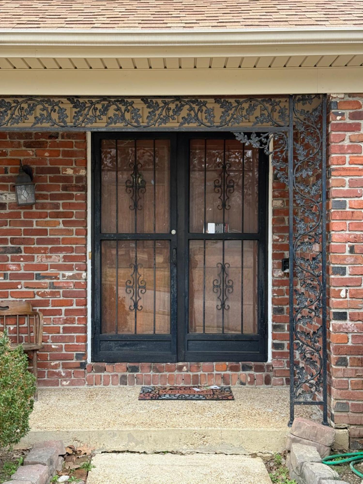 Newly Remodeled 6br In East Neighborhood *