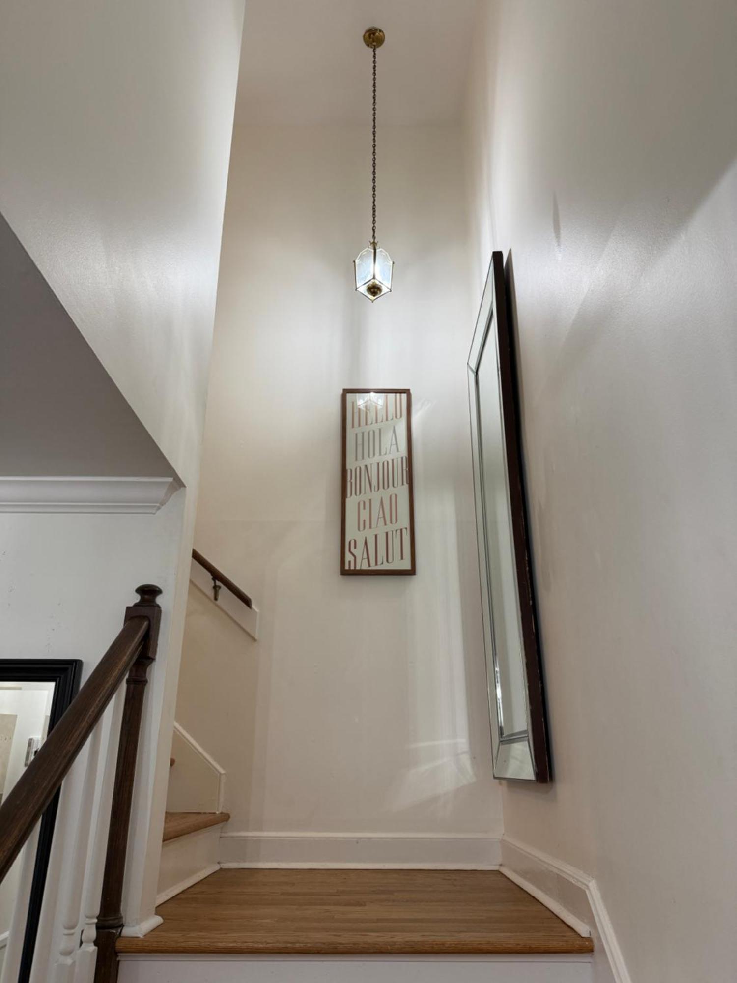 Newly Remodeled 6br In East Neighborhood Memphis
